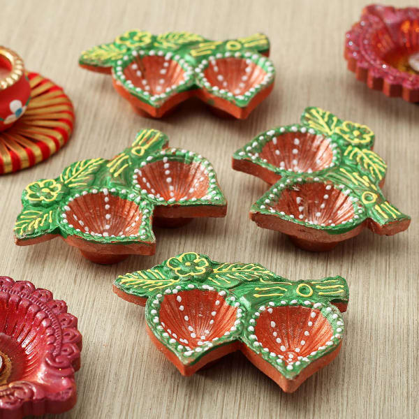 Clay Diya Set with Gulab Jamun: Gift/Send Diwali Gifts Online J11103789 ...