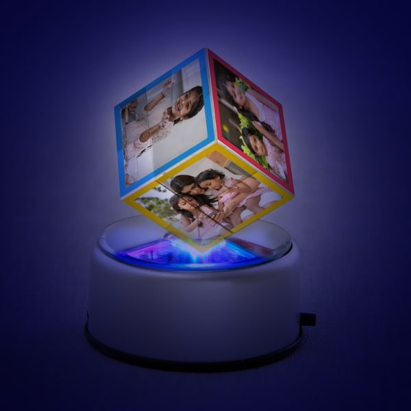 Colorful Personalized Rotating Crystal Cube with LED