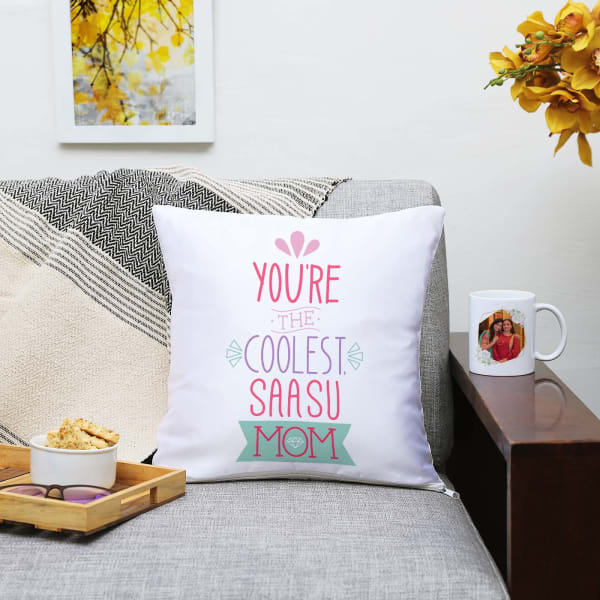 Coolest Saasu Mom Personalized Cushion and Mug