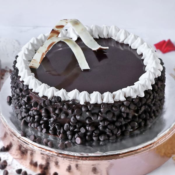 Creamy Chocolate Cake (Half Kg)