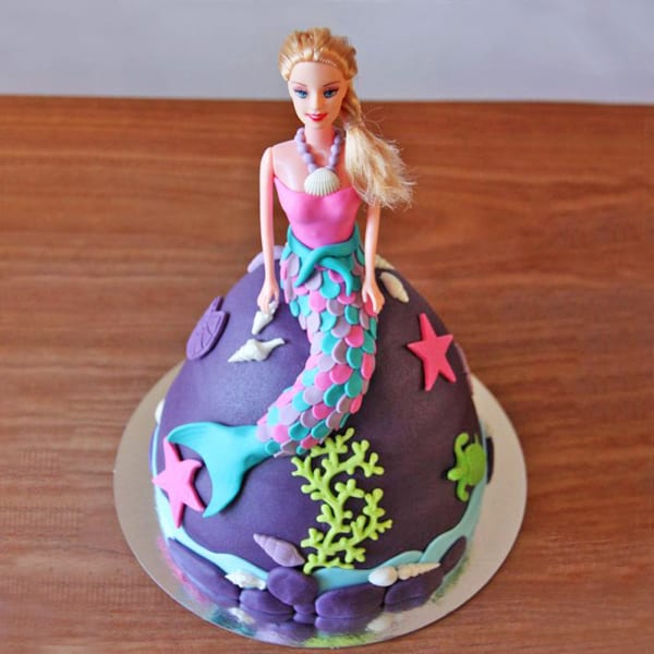 De Barbie Princess Fondant Cake (3 Kg)