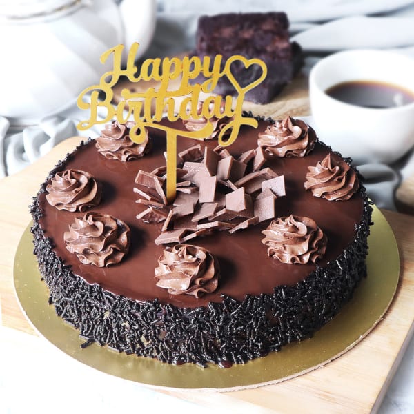 Delectable Chocolate Truffle Birthday Cake (500 Gm)