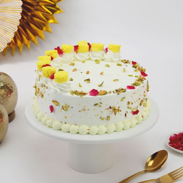 Delectable Rasmalai Cake (500 Gm)