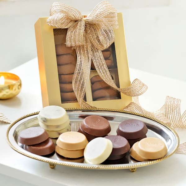 Delight Pistachio Chocolates Gift Box