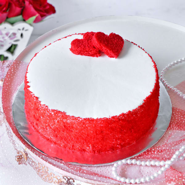 Deluxe Red Velvet Cake (2 Kg)
