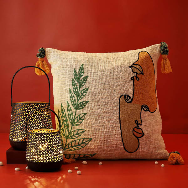 Diwali Lamps N Cushion Cover Set