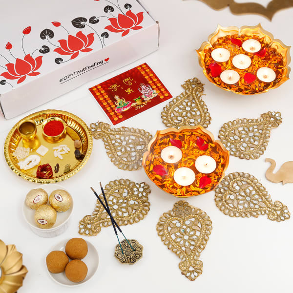 Diwali Sweets And Decor Gift Hamper