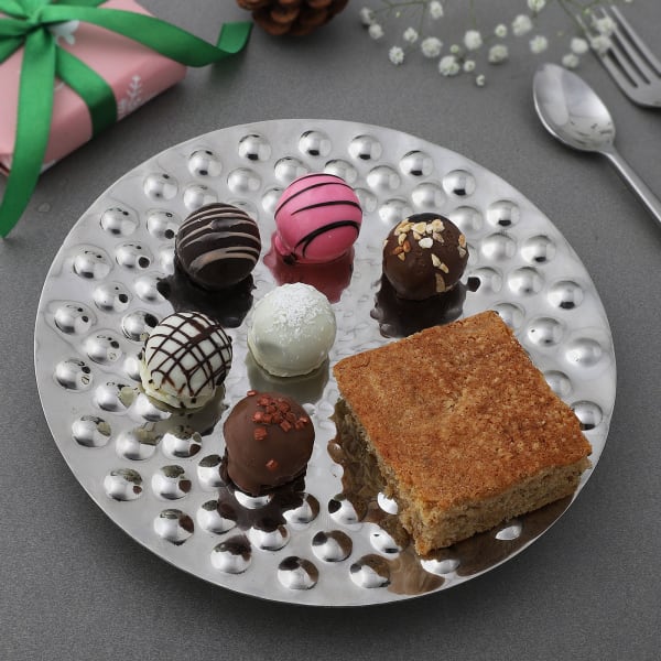 Dundee Cake And Truffles Gift Platter