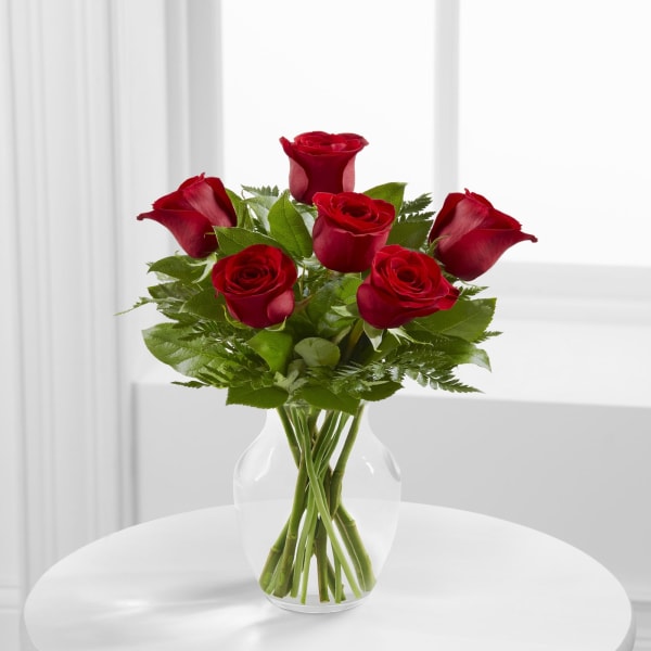 E4-4822 The Simply Enchantingâ„¢ Rose Bouquet by FTDÂ® - VASE INCLUDED