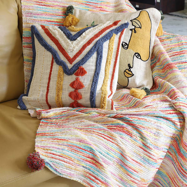 Eco Friendly Handmade Cotton Throw And Cushion Covers