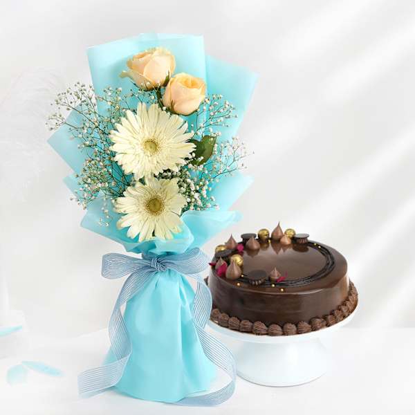 Elegant Floral Bliss With Chocolate Cake