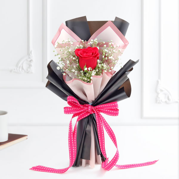 Elegant Single Rose Bouquet