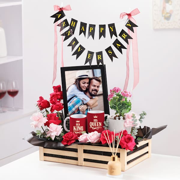 Eternal Love Personalized Valentine's Day Hamper