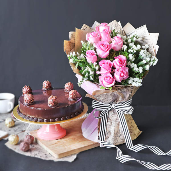 Ferrero Rocher Truffle Cake With Bunch Of Aqua Pink Roses (Half kg)