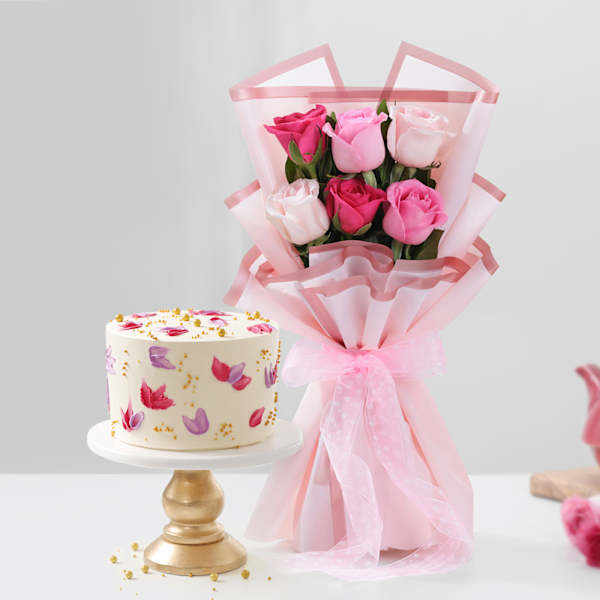 Floral Bliss Cake With Elegant Roses Bouquet