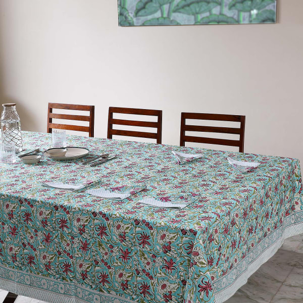 Floral Print Cotton Table Cover With Set Of 6 Napkins