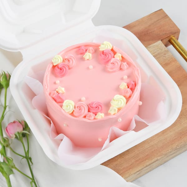 Floral Treat Pineapple Cake  (200 Gm)