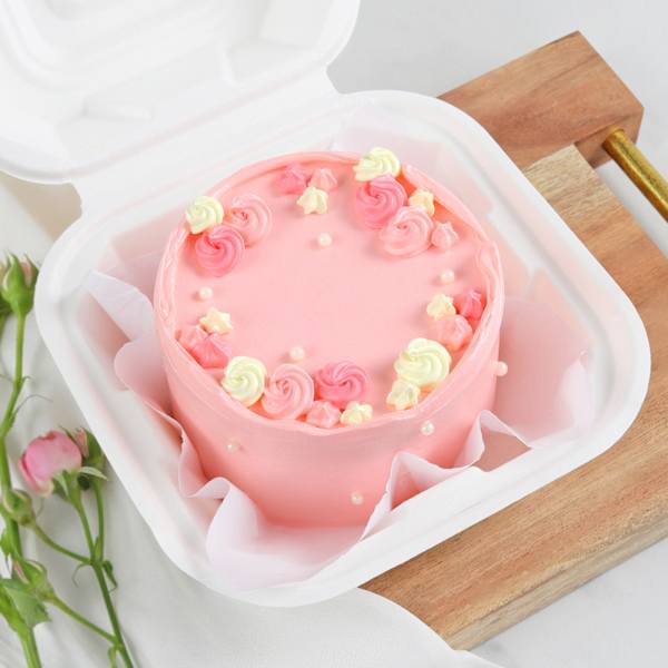 Floral Treat Pineapple Cake (250 Gms)