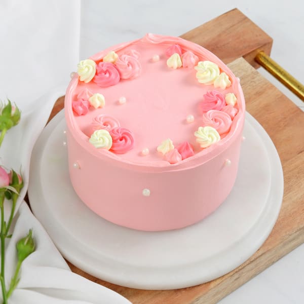 Floral Treat Pineapple Cake  (500 Gm)