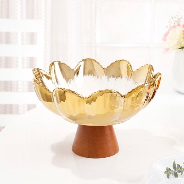 Flower Shaped Ceramic Bowl With Wooden Stand