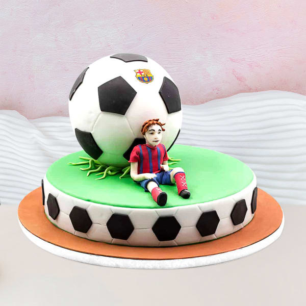 Football Fan Fondant Cake (5 Kg)