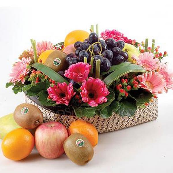 Garden Jewels - Fruits Hamper Basket