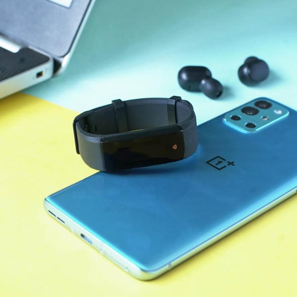 Goqii Beat Fitness Tracker With Heart Rate Monitor