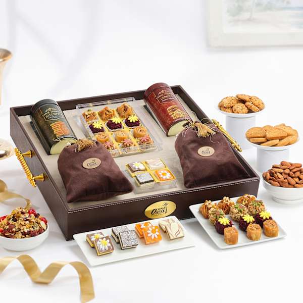 Gourmet Indulgence Snacks Hamper