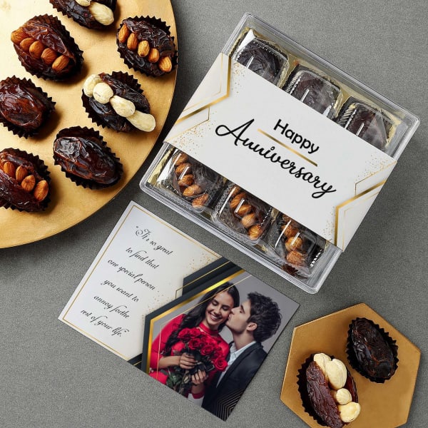 Gourmet Medjool Dates Anniversary Box With Personalized Card (Box of 9)