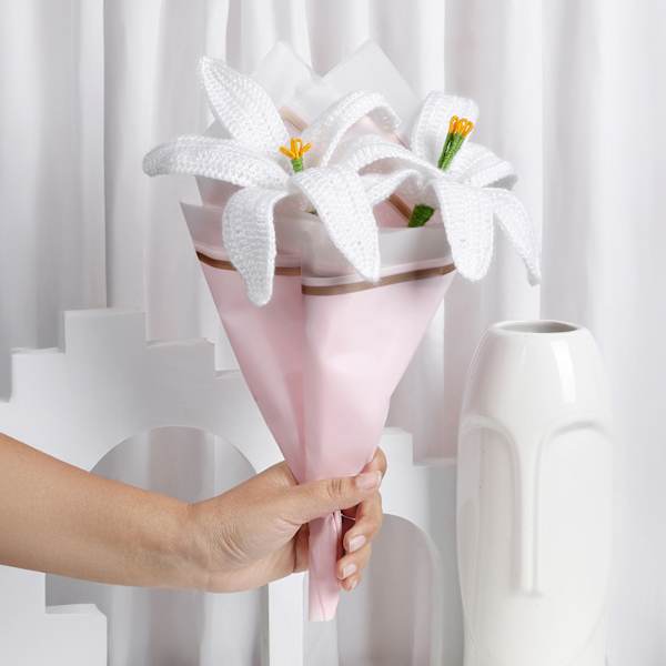 Handmade Mother's Day Crochet White Lilies Bouquet