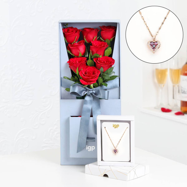 Heart Pendant And Timeless Roses Gift Box