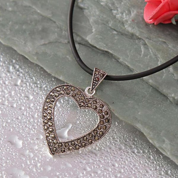 Heart Shape 92.5 Sterling Silver CZ Embellished Pendant Necklace