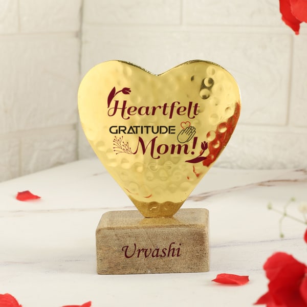 Heart-Shaped Personalized Stand for Mom