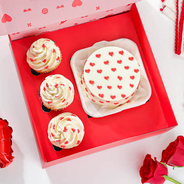 Heartfelt Delight Cake Combo
