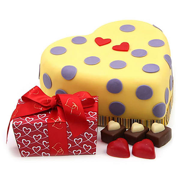 Hearts and Dots Cake Gift