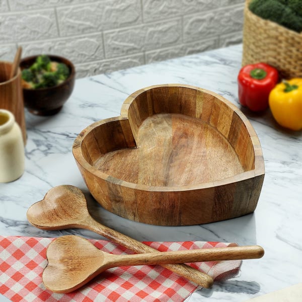 Hearty Salad Bowl And Spoons Set