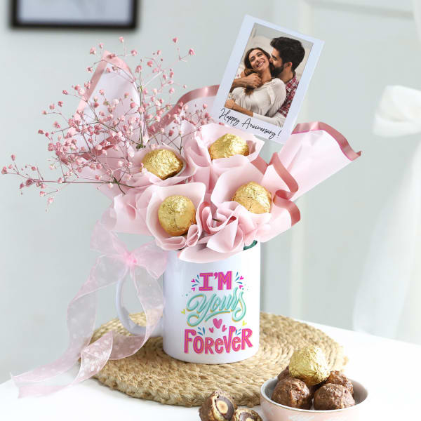 I'm Yours Forever Personalized Anniversary Arrangement