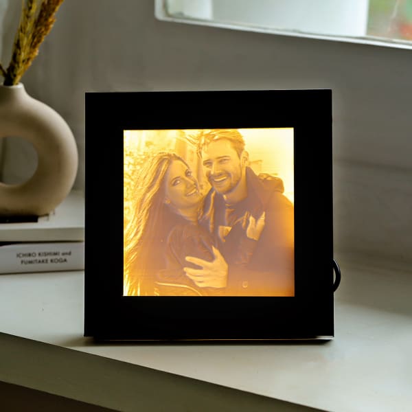 Illuminating Love - Personalized 3D LED Photo Frame