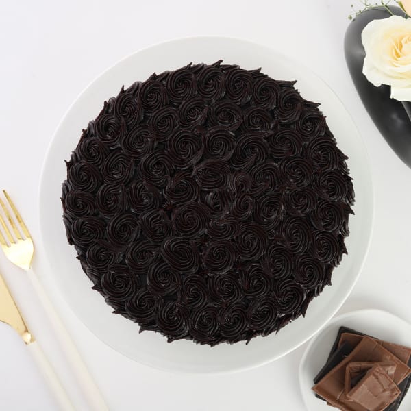 Order Indulgent Chocolate Rosette Cake 1 Kg Online at Best Price, Free