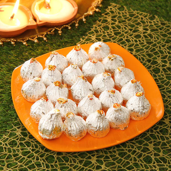 Kaju Kesar Modak 500 Gms: Gift Send Ganesh Chaturthi Gifts Online 