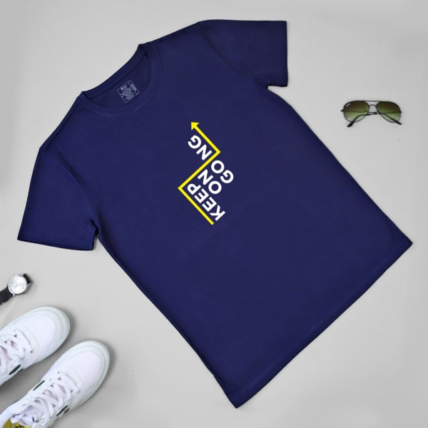 Keep On Going T-shirt for Men - Navy