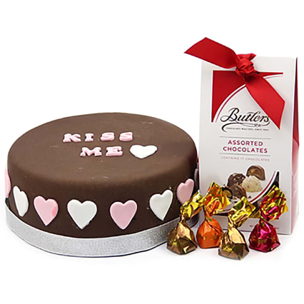 Kiss Me Cake with Buttlers Chocolates