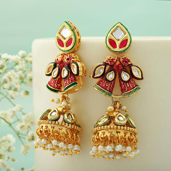 Earrings Fan Pattern Gold Tassel Juju Joy: Gift/Send QFilter Gifts Online  JVS1217168 |IGP.com