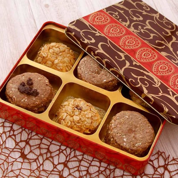 La Reine 200g Dry Fruit Butter Cookies in a Tin Box Gift/Send Gourmet