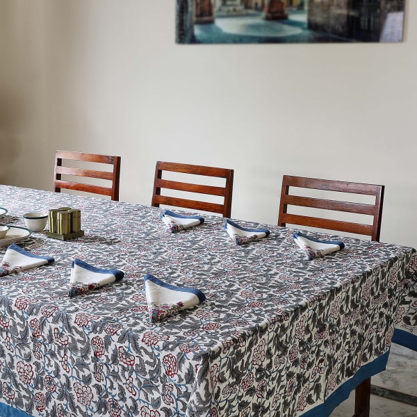 Leaf Print Cotton Table Cover With Set Of 6 Napkins