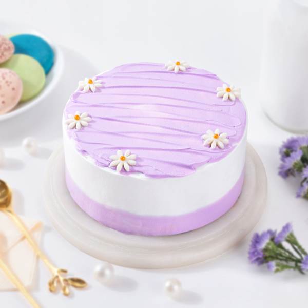 Lilac Dream Cake (1 Kg)