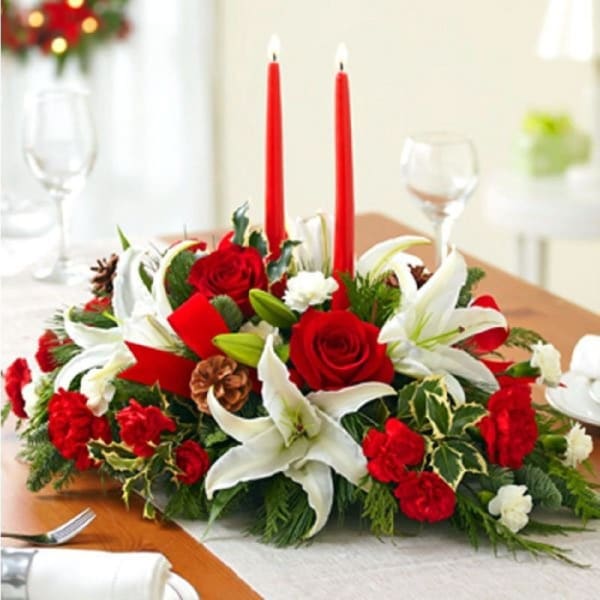 Buy/Send Lilies Arrangement Christmas Style Online IGP NID1314496