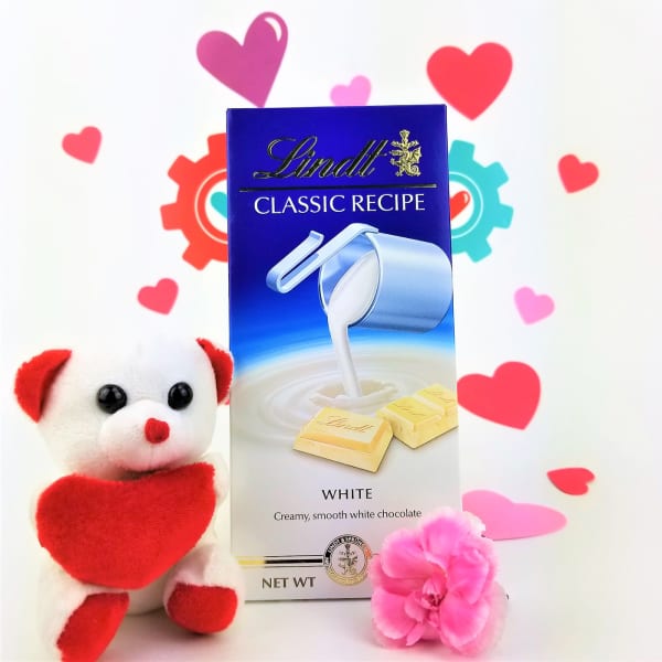 Lindt Classic White Chocolate with Love Teddy