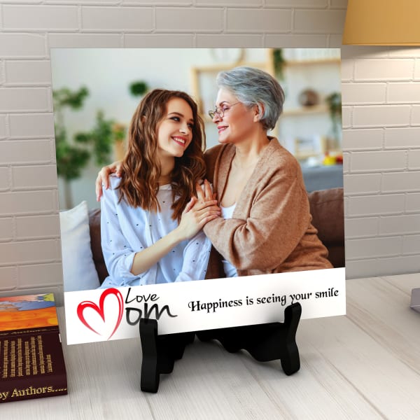 Love Mom Personalized Tile With Stand