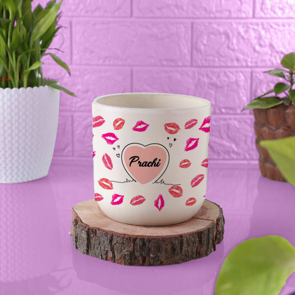 Love N Kisses Personalized Planter